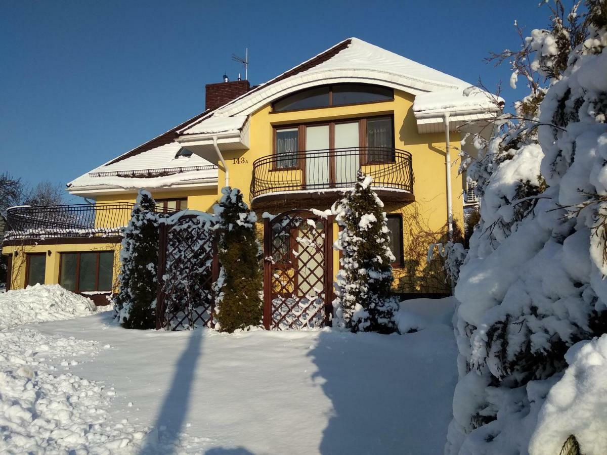 Villa Jura Pokoje Goscinne Zarki Экстерьер фото